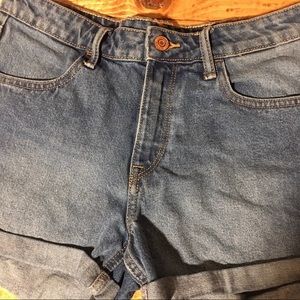 Light Waist shorts